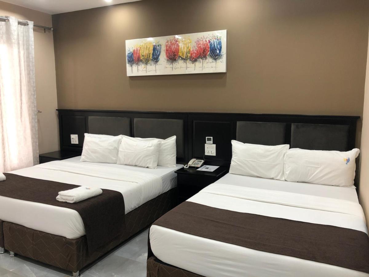 Palm Kalash Hotel لوساكا المظهر الخارجي الصورة