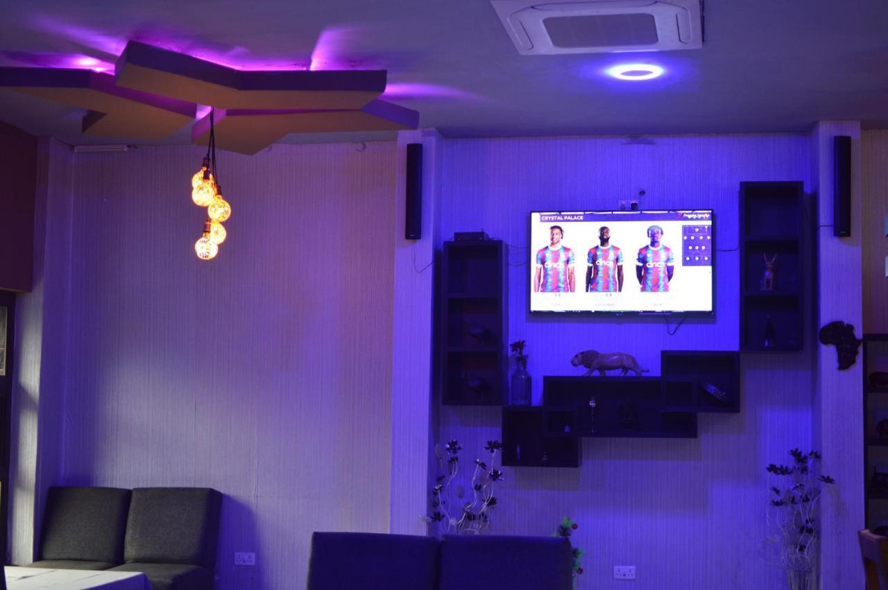 Palm Kalash Hotel لوساكا المظهر الخارجي الصورة