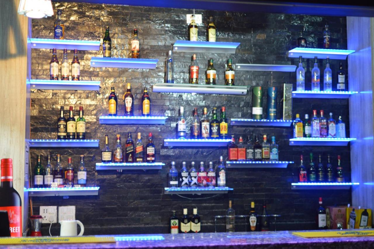 Palm Kalash Hotel لوساكا المظهر الخارجي الصورة